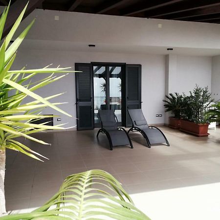 Appartamento Gambero Beach Santa Teresa Di Riva Zewnętrze zdjęcie