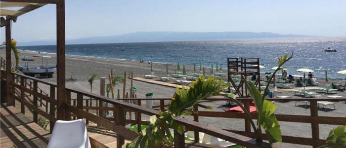 Appartamento Gambero Beach Santa Teresa Di Riva Zewnętrze zdjęcie